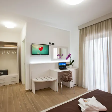 Aria Di Mare Bed & Breakfast 3*
